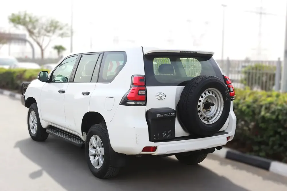 TOYOTA PRADO DIESEL 2018 MANUAL GEAR - Image 7