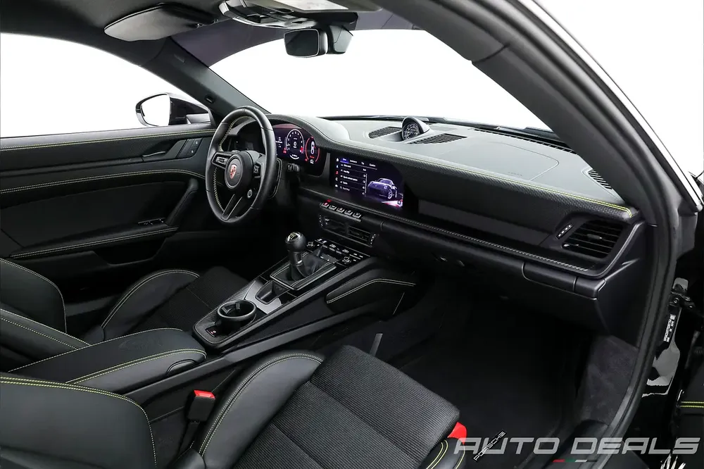 2026 Porsche 911 GT3 Touring | Under Warranty | GCC Specs | Extremely Low Mileage | 4.0L F6 | - Image 12