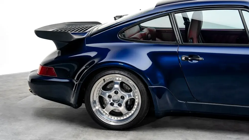 Porsche 911 Turbo (964) Turbo 3.3 - 1991 - Euro Specs - Image 17