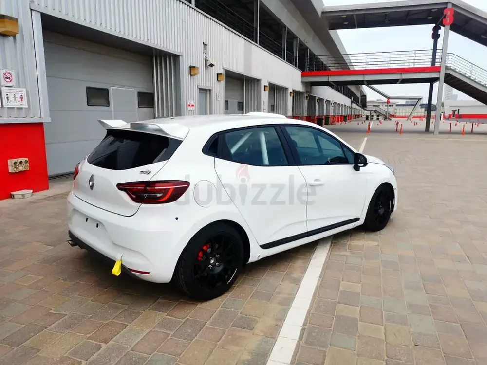 Renault Clio Cup V - Image 4