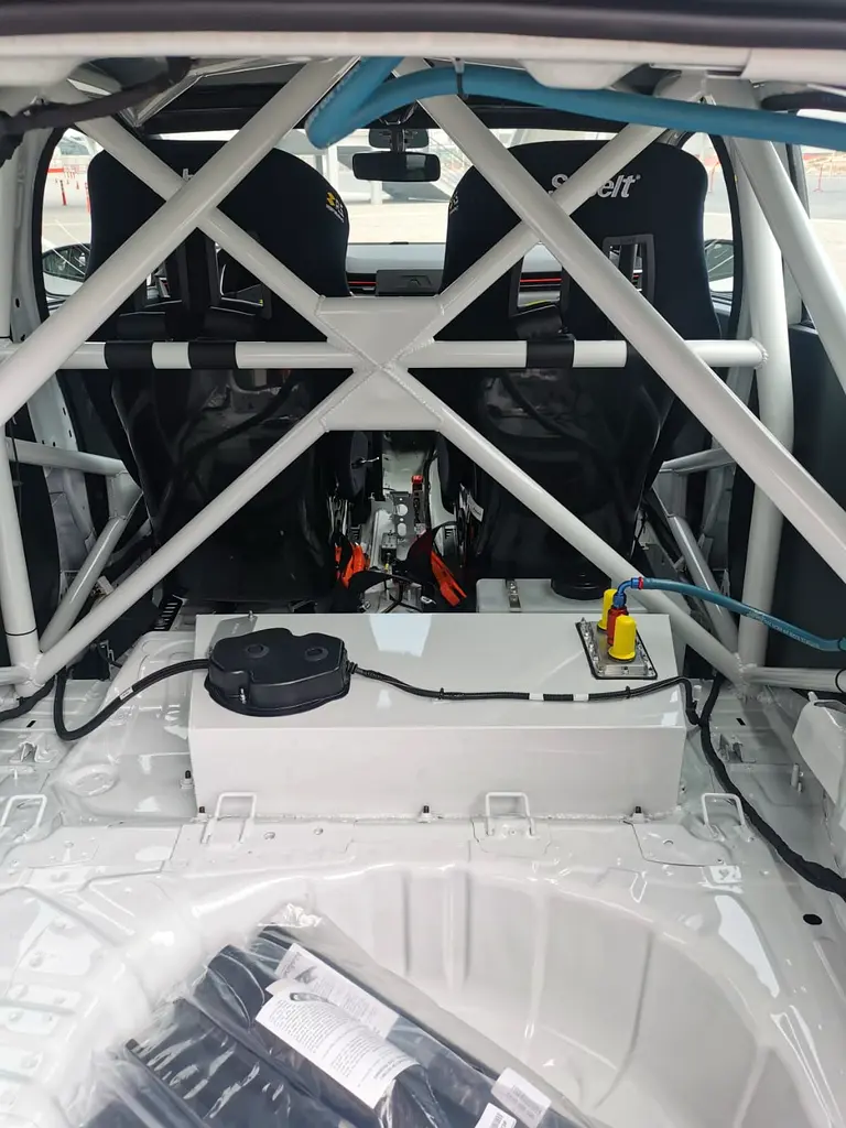 Renault Clio Cup V - Image 8