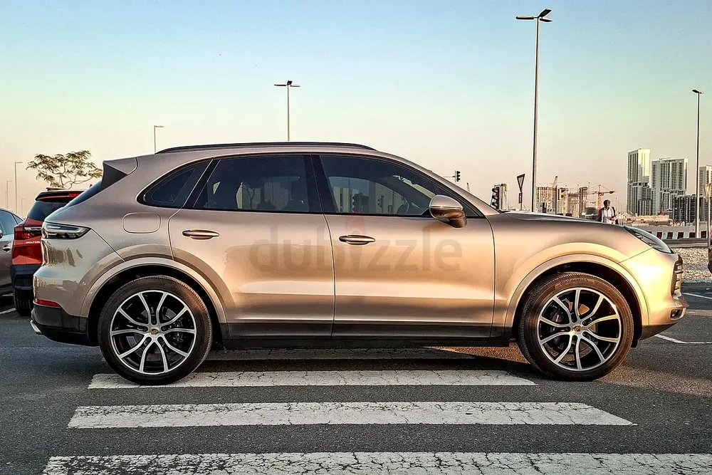 AED 2659/month | 2019 Porsche Cayenne  | GCC Specs | Ref#404032 - Image 4