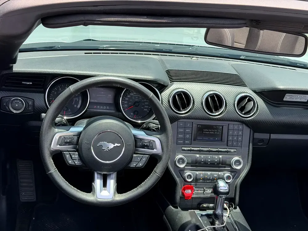 Ford Mustang V6 2016 GCC Specs ( Convertible ) ( Low kms ) . - Image 10