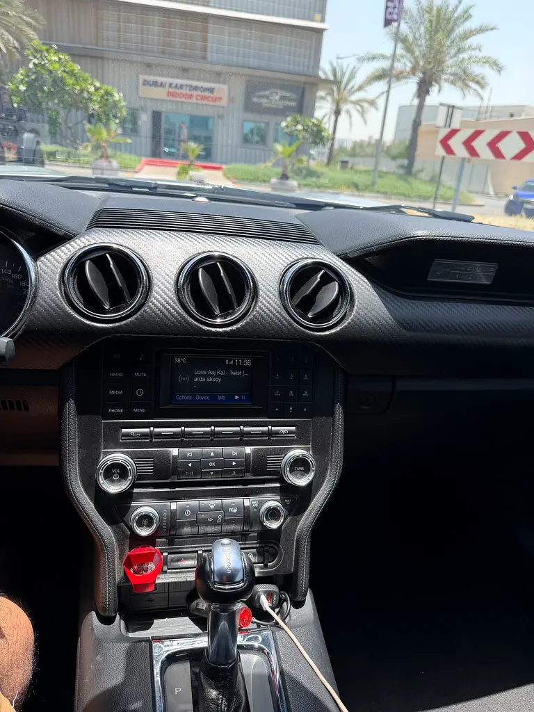 Ford Mustang V6 2016 GCC Specs ( Convertible ) ( Low kms ) . - Image 12