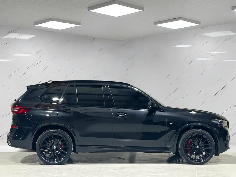 3,888AED/MONTH -- X5 M-SPORT PRO -- BMW WARRANTY & SERVICE - Image 4