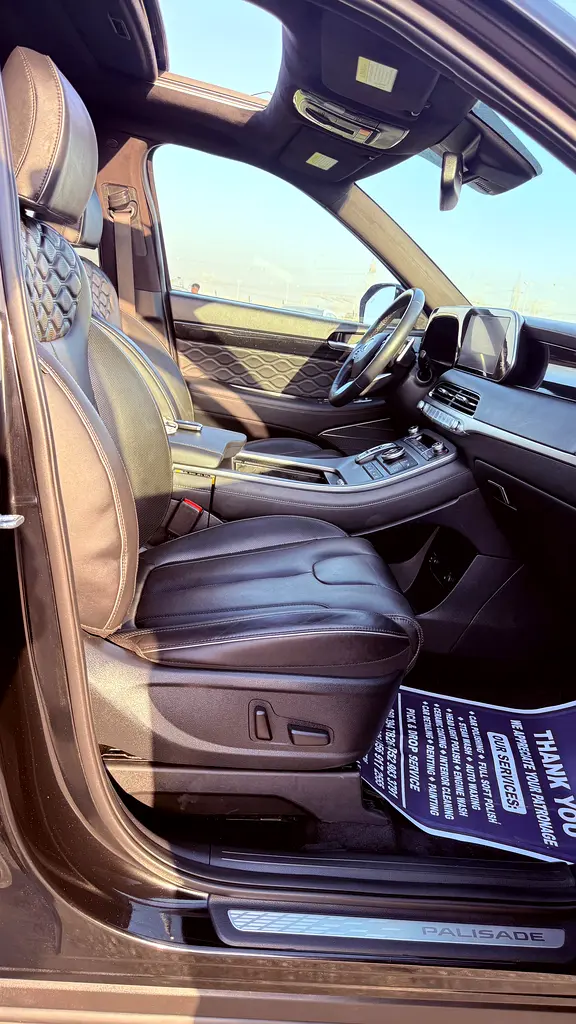 2022 Hyundai Palisade Calligraphy - American Specs - Pristine Condition - Image 13