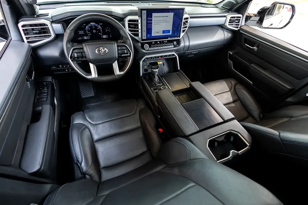 Toyota Tundra Platinum Double Cab Utility 2023 American Specs  | Warranty - Image 11
