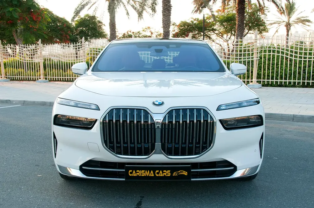 BMW 7-Series 735i | 2024 | GCC Specs | AGMC Warranty - Image 7