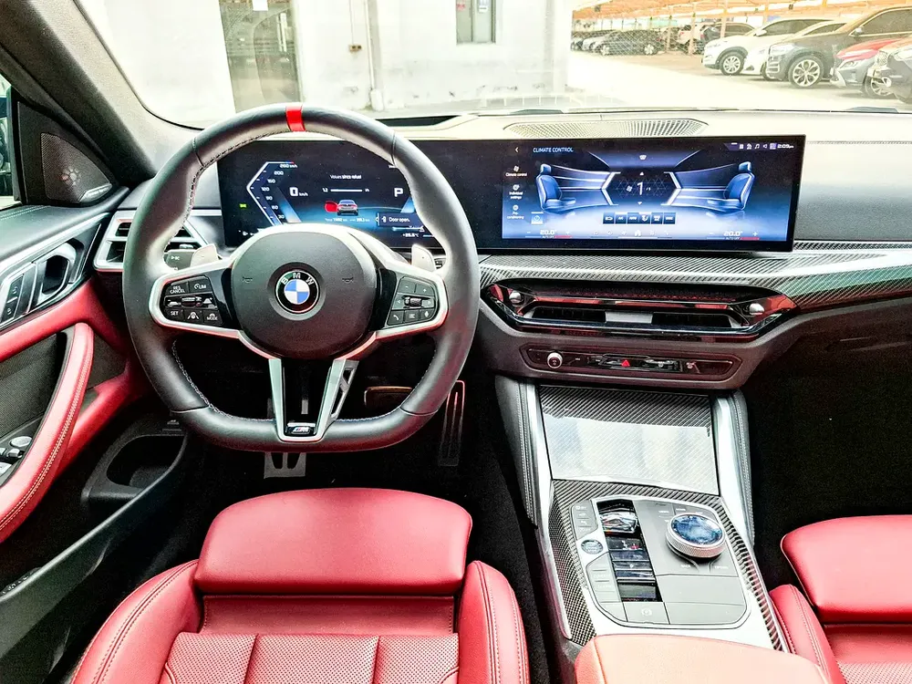 AED 4255/month | 2025 BMW 4-Series M440i xDrive | GCC Specs | Ref#408504 - Image 13