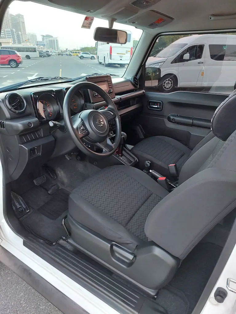 Suzuki jimny 1.5 4wd service history 7yrs warranty - Image 10