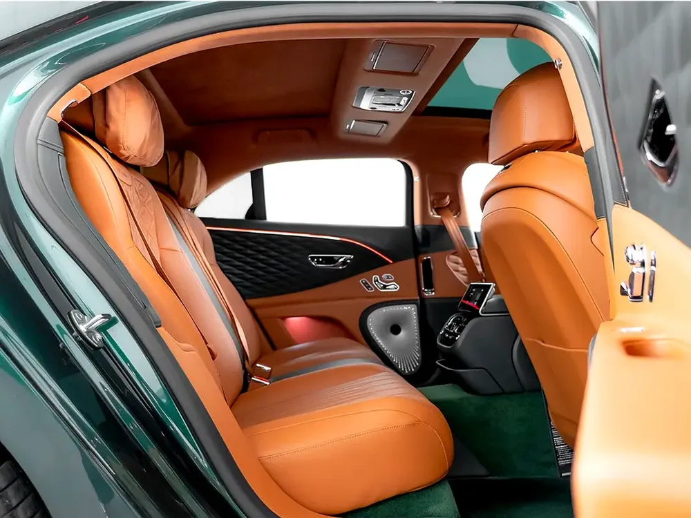 14,200 AED / 60 months | 20% DP | 2023 Bentley Flying Spur V8 / Bentley Warranty and Service Contrac - Image 16