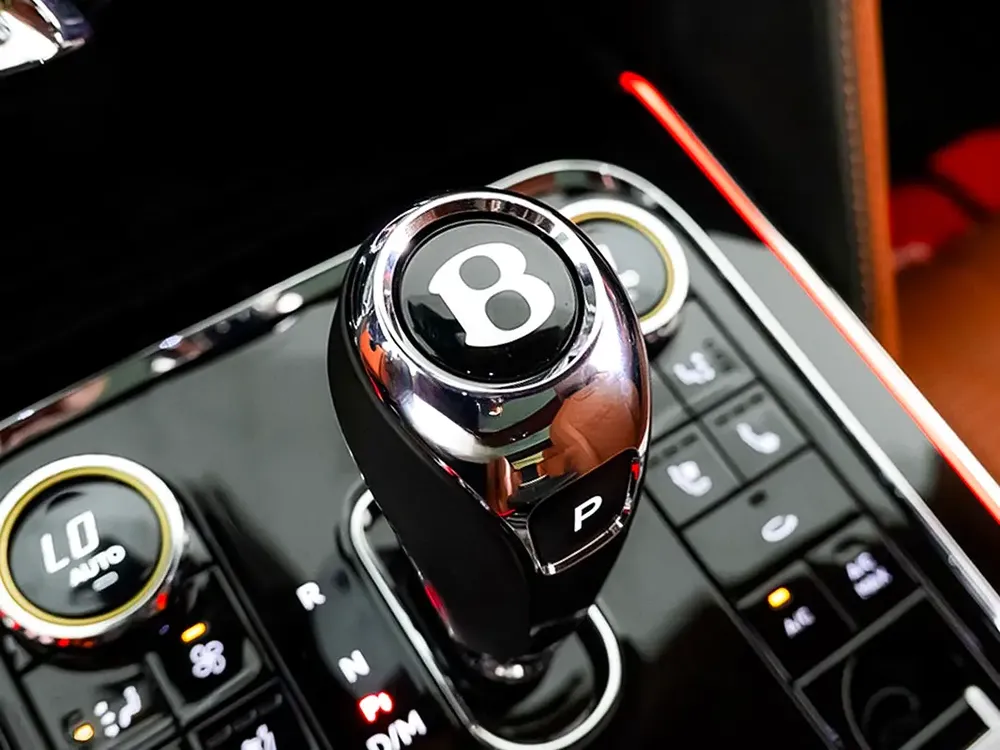 14,200 AED / 60 months | 20% DP | 2023 Bentley Flying Spur V8 / Bentley Warranty and Service Contrac - Image 9