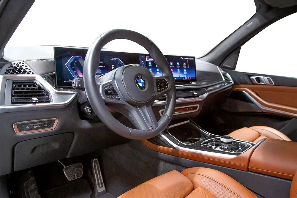 BMW X7 40i M Sport Pro (REF NO# 169478) - Image 5