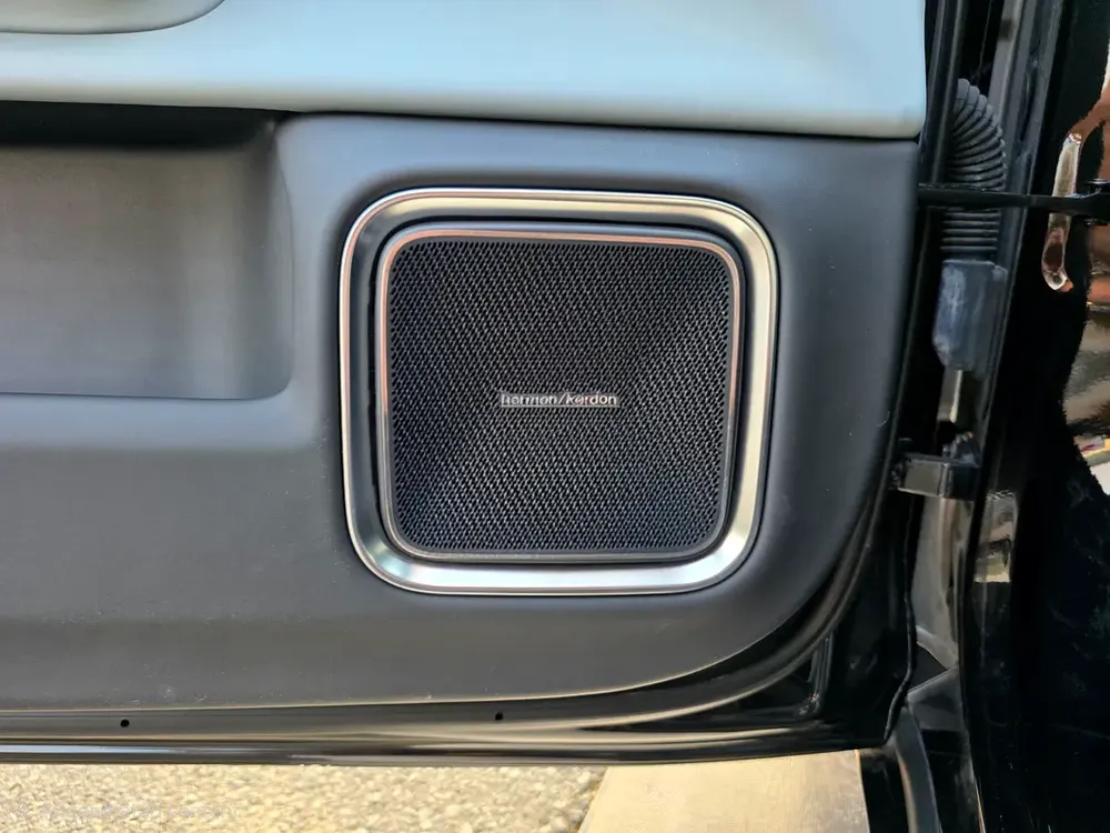 Polestar 4 Dual Motor AWD - Image 15