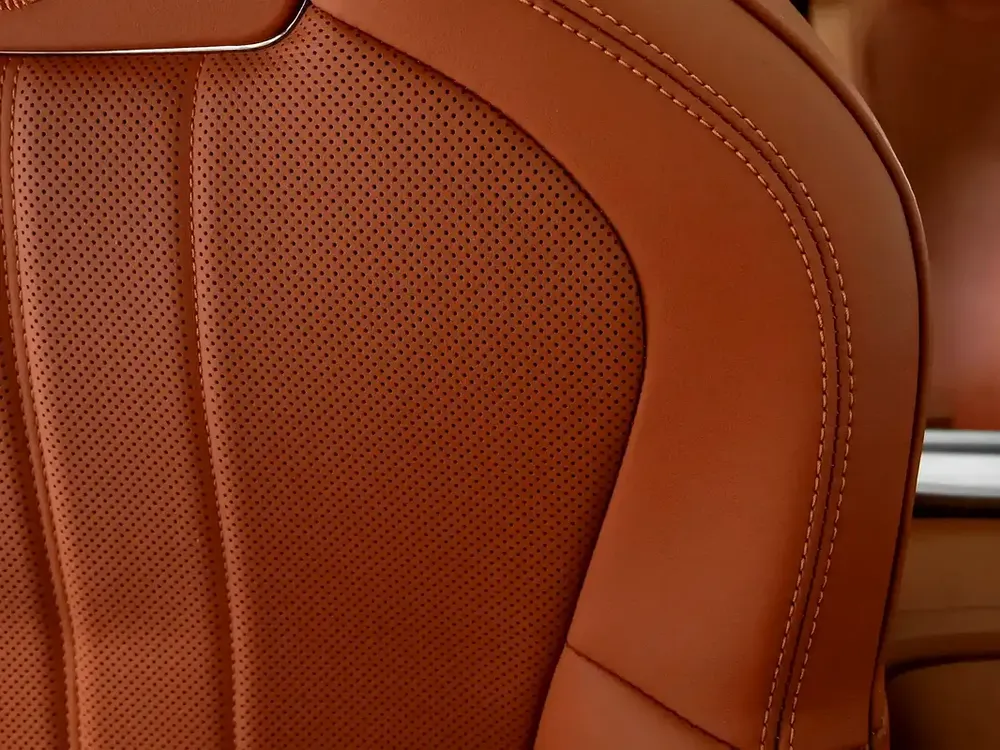 2024 | Bentley | Flying Spur | GCC Spec | With Warranty - Image 12
