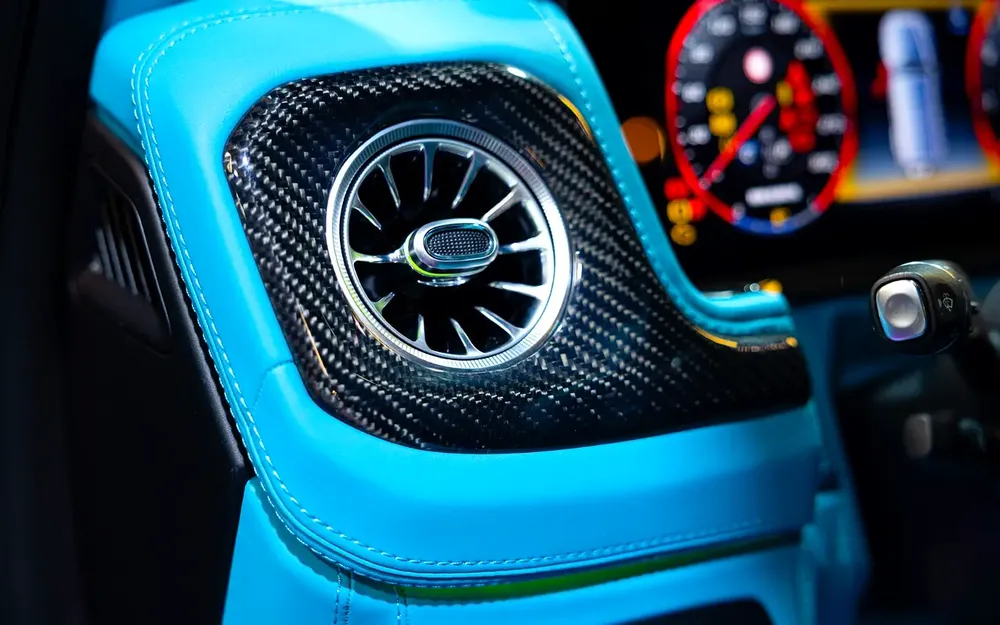 Mercedes-Benz G-Class G 63 AMG 2022 - Japanese Specs - GCC Use - Image 12