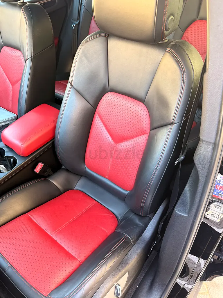 Porsche Macan S 2017 | GCC Specs | Low Mileage | Well Maintained - Image 6
