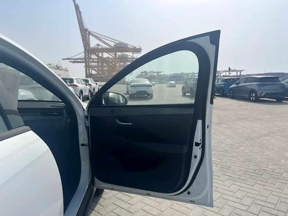 BYD Qin Plus DM-i 2025 Chinese Specs - Brand New Plug-in Hybrid - Image 9