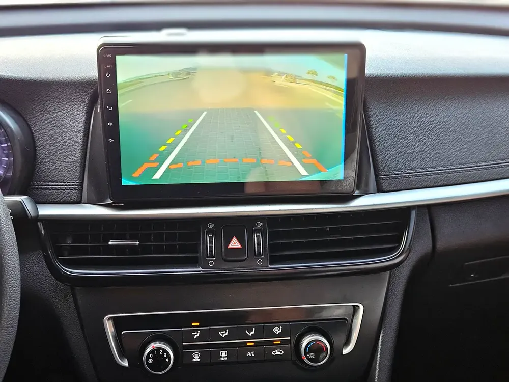2020 Kia Optima MID With Navigation And Pedal Shifters Prestine Condition Low KM Family Sedan - Image 12