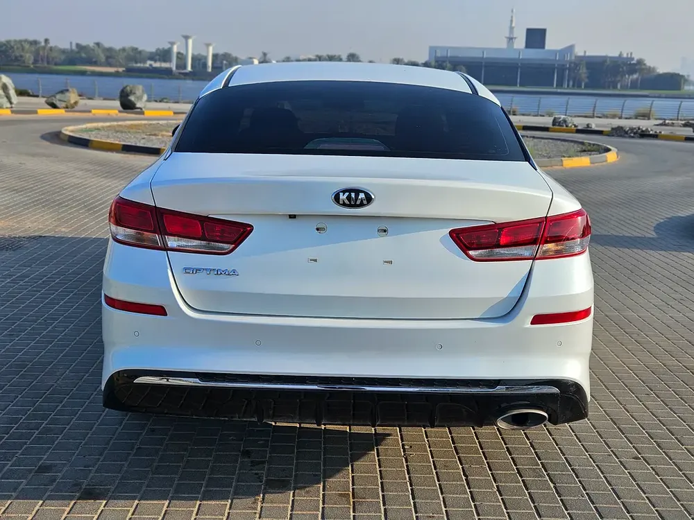 2020 Kia Optima MID With Navigation And Pedal Shifters Prestine Condition Low KM Family Sedan - Image 16