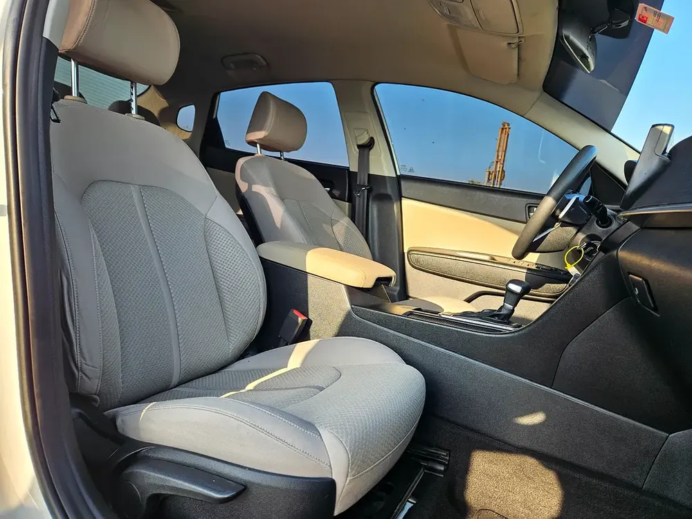 2020 Kia Optima MID With Navigation And Pedal Shifters Prestine Condition Low KM Family Sedan - Image 7