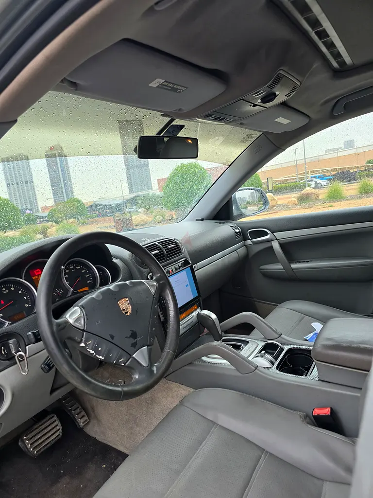 Porsche cayenne  4.8 s - Image 9