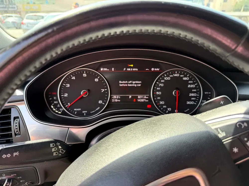 Audi A6 35 TFSI 2017 GCC Specs - Pristine Condition - Image 12