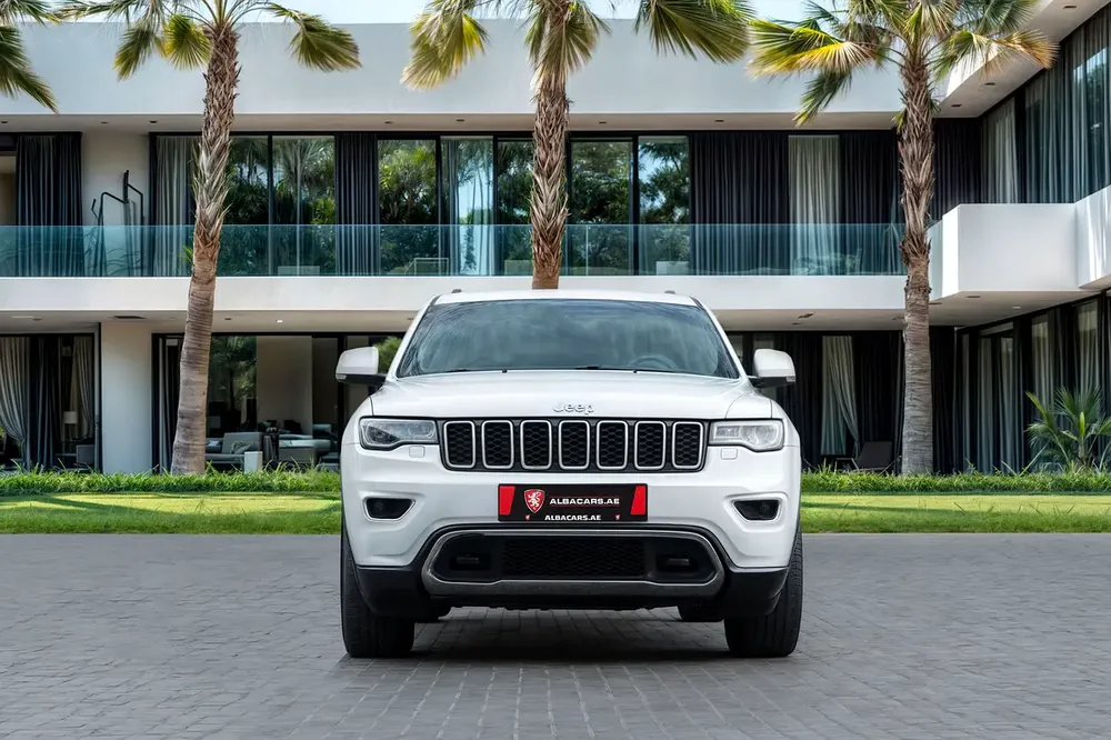 1,861 P.M |  Grand Cherokee Limited | 0% Downpayment | Perfect Condition! - Image 4