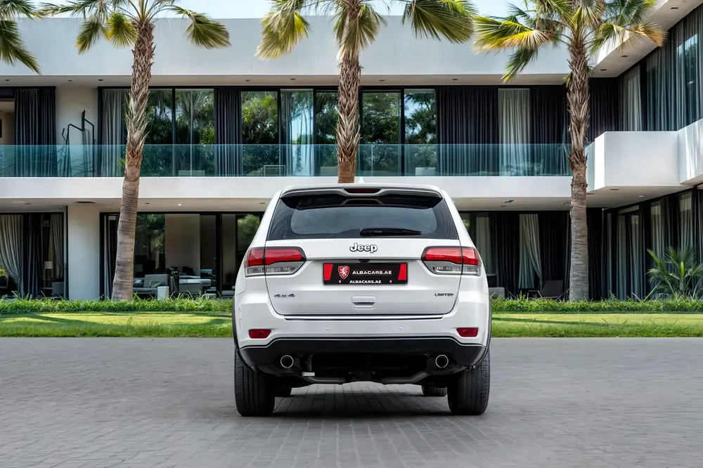 1,861 P.M |  Grand Cherokee Limited | 0% Downpayment | Perfect Condition! - Image 5