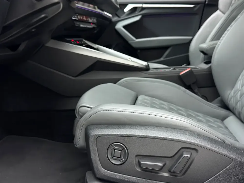 S3 PROGRESS BLACK QUATTRO 2.0 TFSI | Warranty | Service - Image 17