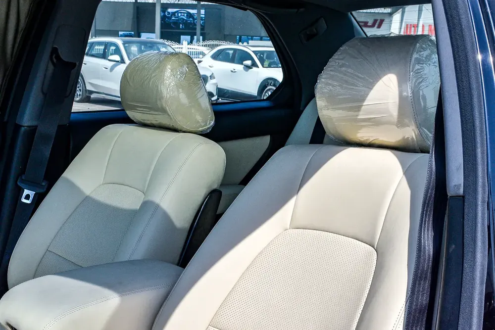 1998 - LEXUS LS400 - SUPER CLEAN  - ONLY 89,000 KM - Image 15