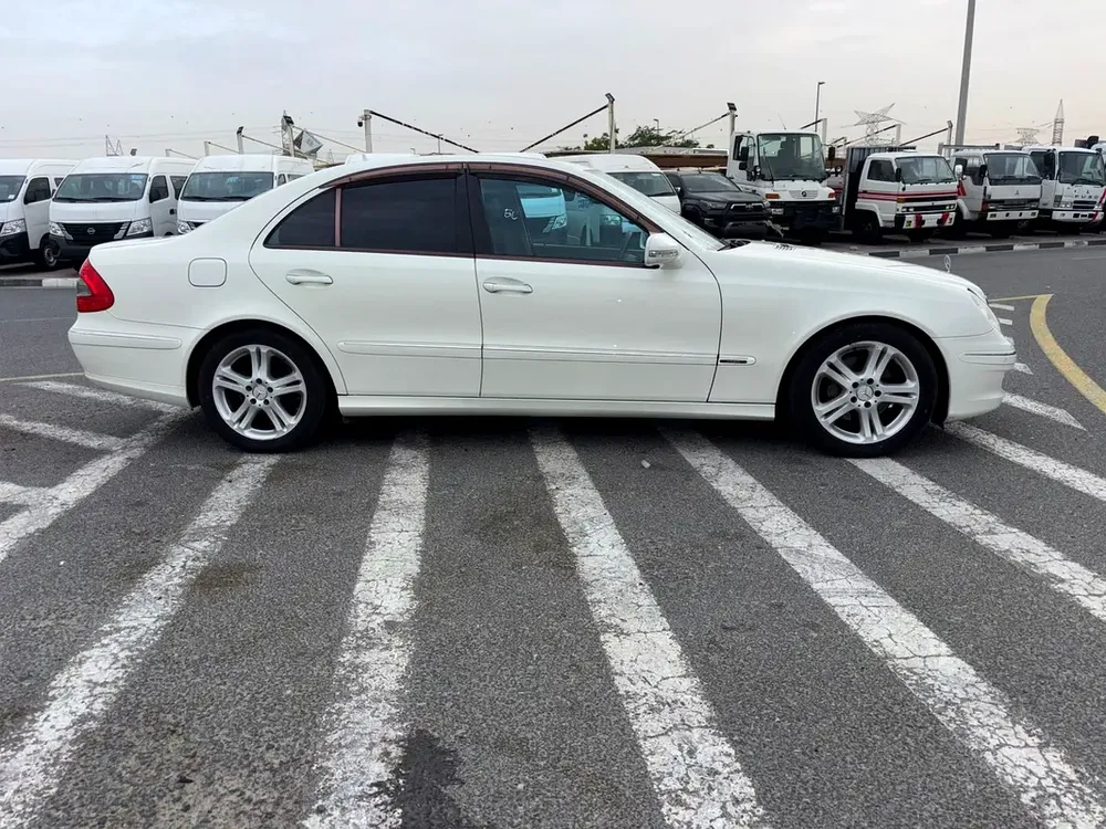 Mercedes-Benz E 350, 2007, Japanese Specs - Image 7
