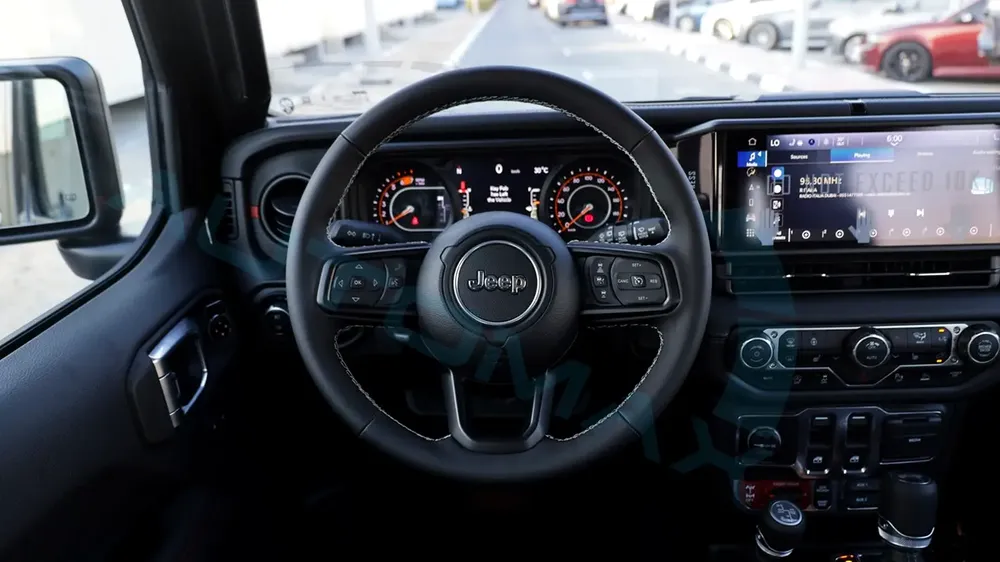 ( 5 Years Warranty + 3 Years Service ) 2025 Jeep Wrangler Rubicon 2.0L Turbo 4x4 GCC 0Km - Image 8