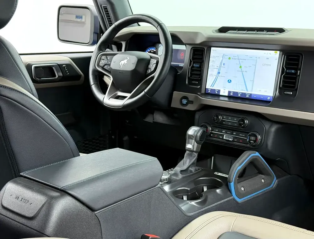 2024 Ford Bronco Wildtrak, 2029 Ford Warranty + Service Pack, Very Low Km, Fully Loaded, GCC - Image 11