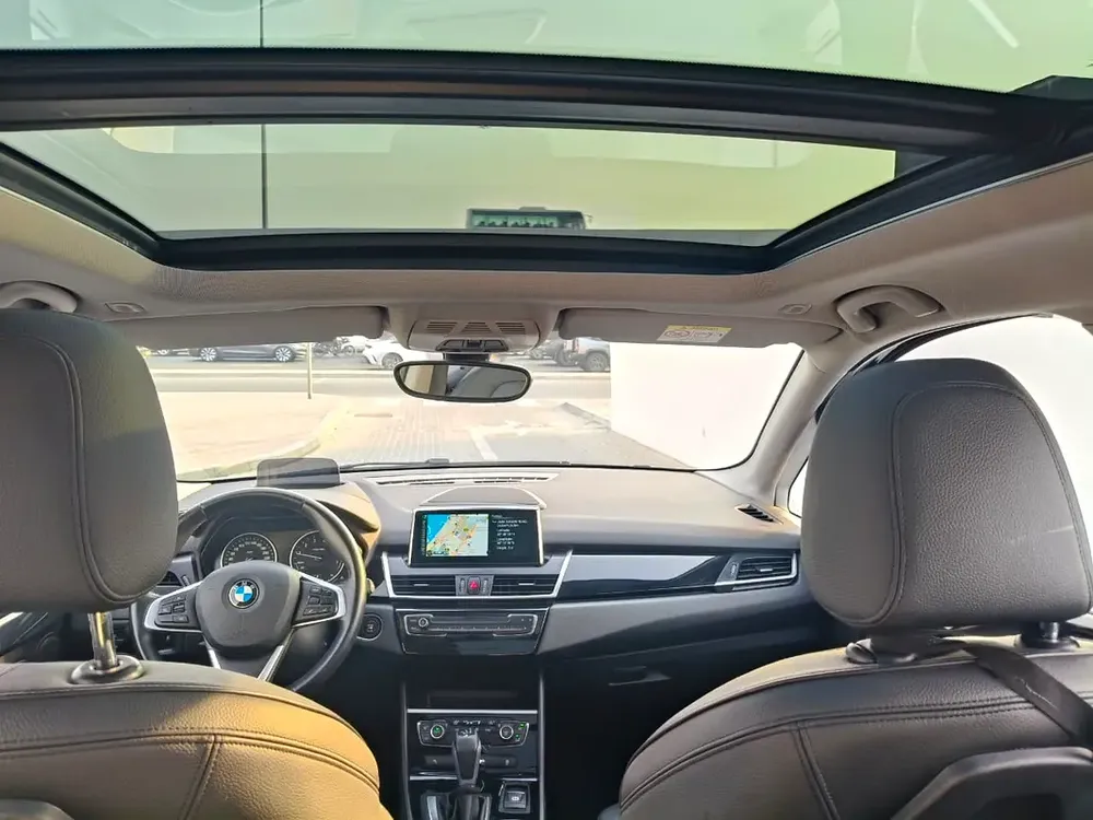 BMW 2-Series 218i 2017 GCC Specs - Image 8