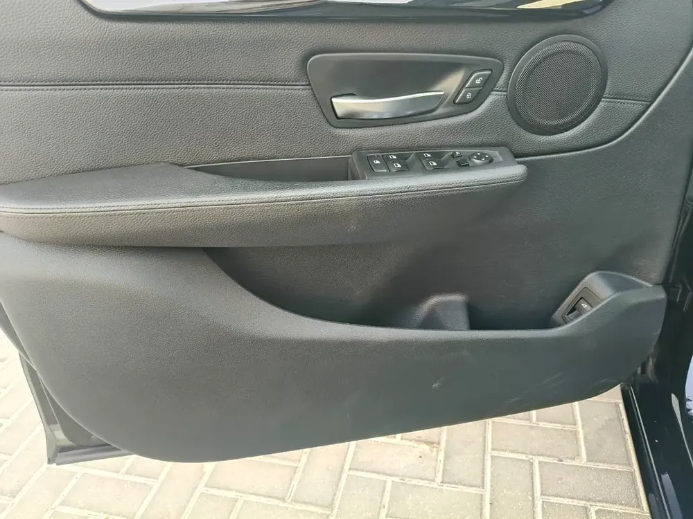 BMW 2-Series 218i 2017 GCC Specs - Image 9