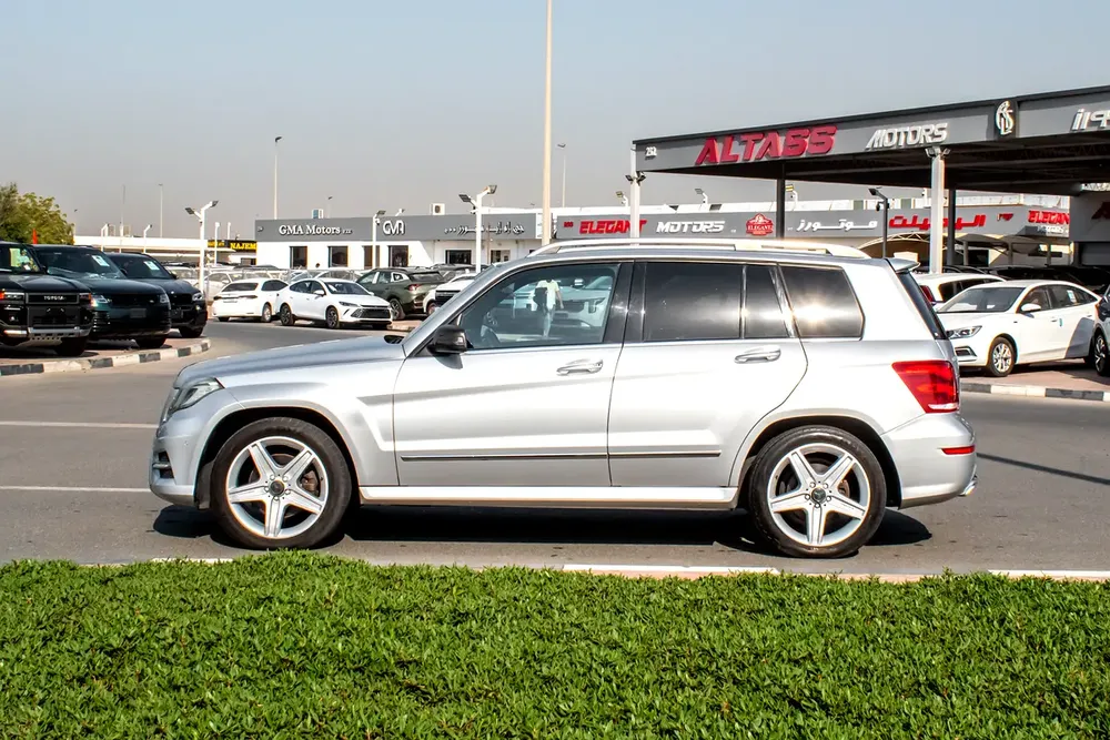 Mercedes Benz GLK350 3.5Ltr (2013) Import from Japan - Image 4