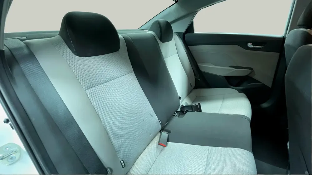 AED 564/m | 0 DP | Free 3 Months Warranty | Service History | 30 Day Return | HYUNDAI ACCENT 2023 - Image 10