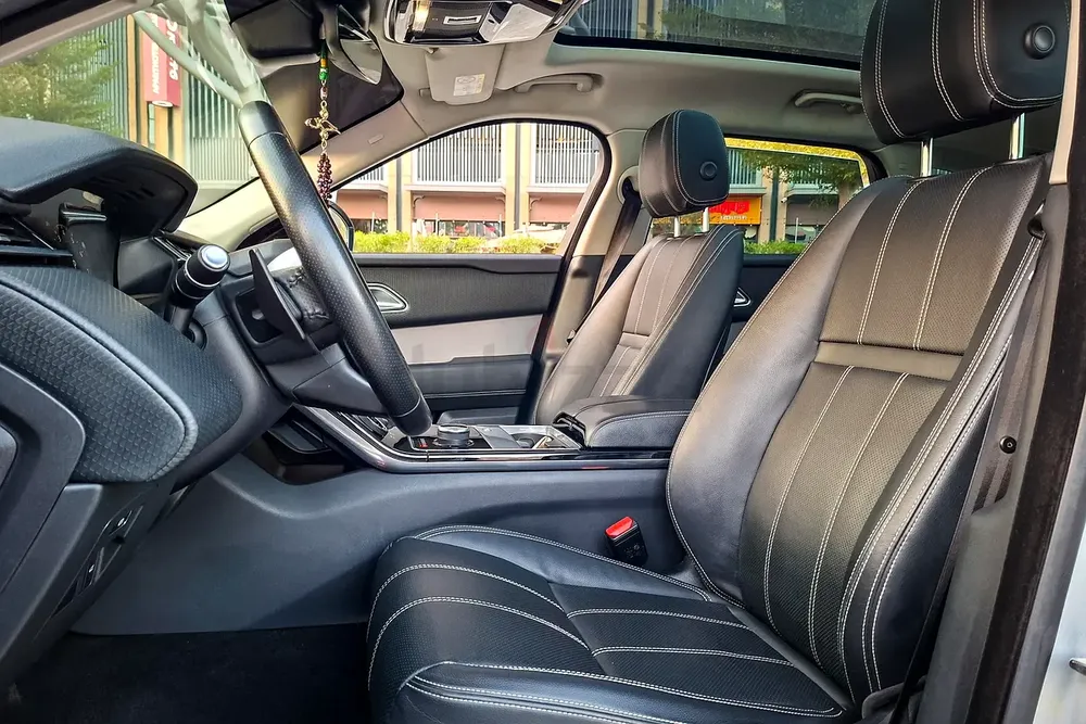 AED 1596/month | 2020 Land Rover Range Rover Velar P250 S | GCC Specs | Ref#418032 - Image 10