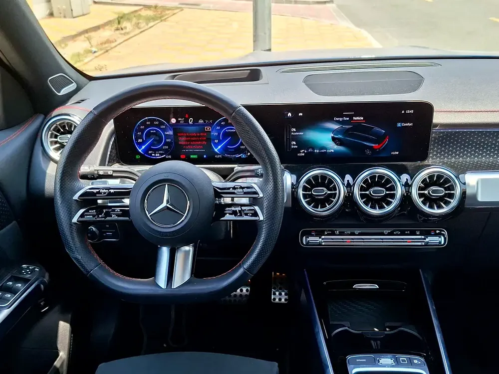 AED 2568/month | 2025 Mercedes-Benz EQE  | GCC Specs | Ref#472801 - Image 10