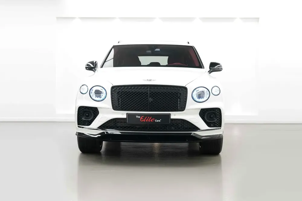 2022 BENTLEY BENTAYGA S / GCC / LOW MILEAGE / DEALER WARRANTY AND SERVICE - Image 4