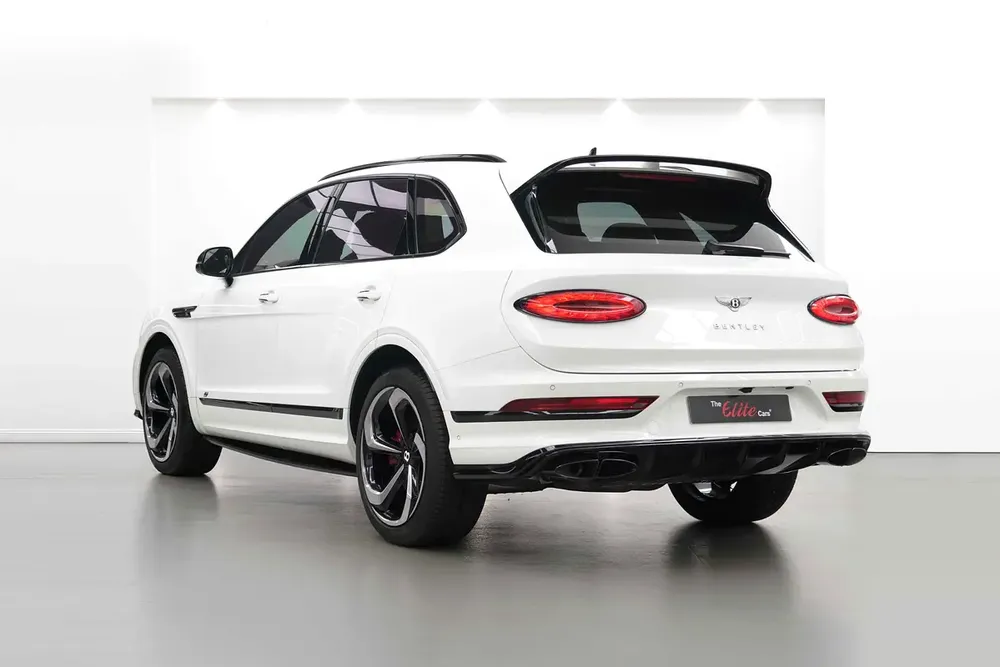 2022 BENTLEY BENTAYGA S / GCC / LOW MILEAGE / DEALER WARRANTY AND SERVICE - Image 5