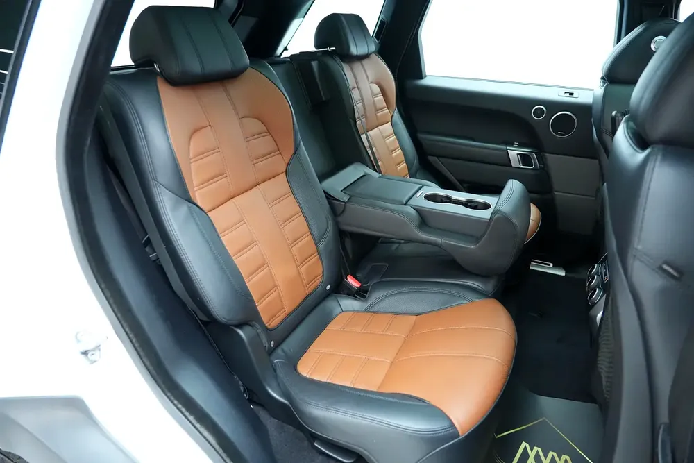 Range Rover HSE 2016 | Agency History - Image 15