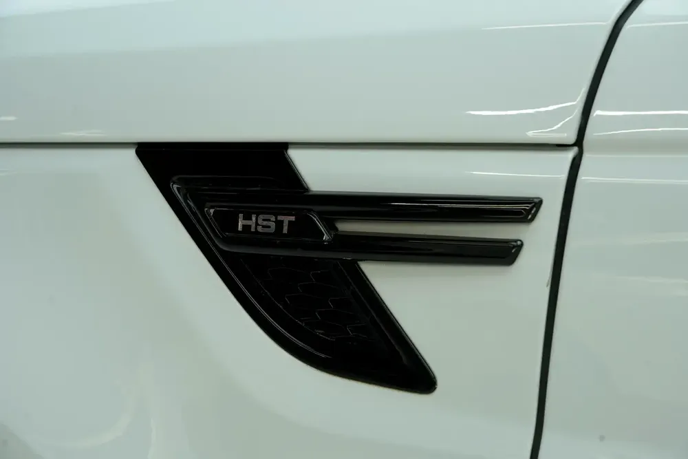 Range Rover HSE 2016 | Agency History - Image 19