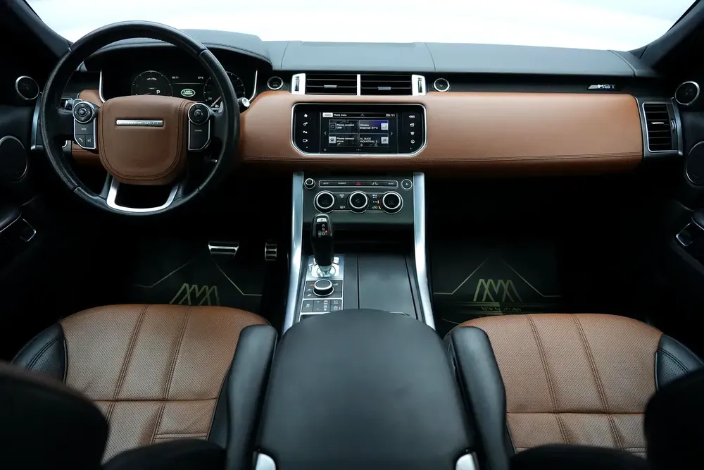 Range Rover HSE 2016 | Agency History - Image 7