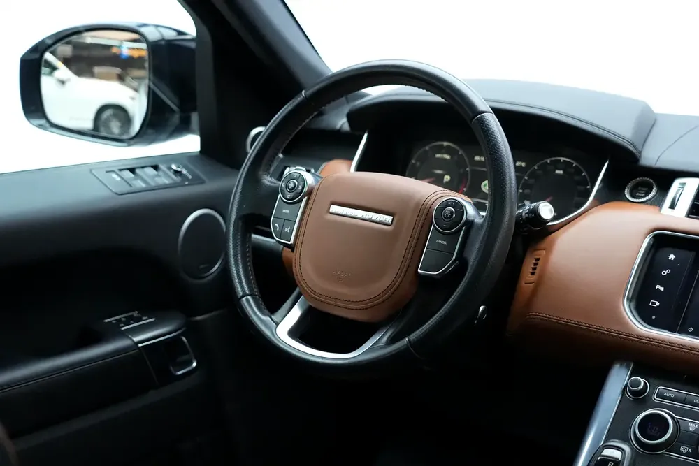 Range Rover HSE 2016 | Agency History - Image 9