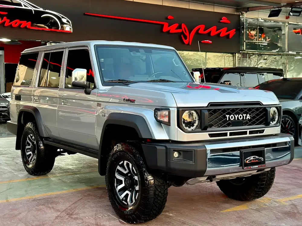 2025 Toyota Land Cruiser 70 LX - GCC Specs - Brand New! - Image 7