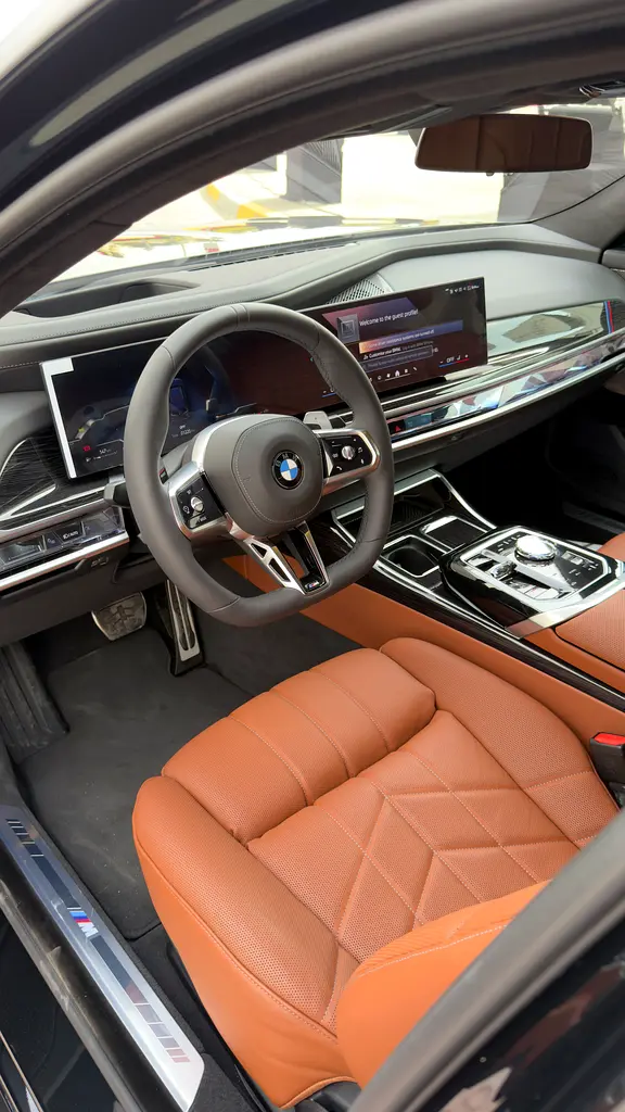 BMW 740i M Sport , 2026 , 5 Years Service and Warranty - Image 8