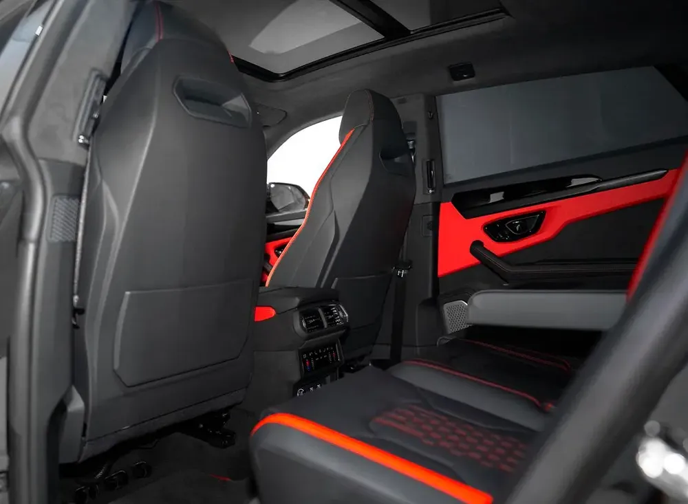 2025 URUS SE HYBRID | STYLE PACKAGE | NEW REAR DIFFUSER  AERO LIP | FULL OPTIONS | JAPANESE SPE - Image 15