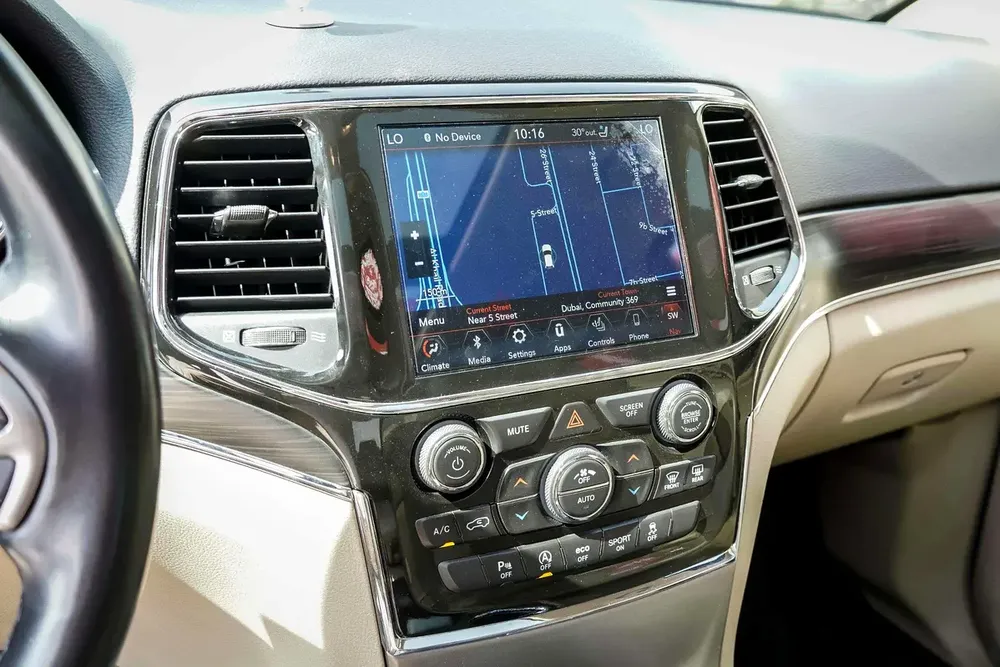 AED 1246/month | 2020 Jeep Grand Cherokee  | GCC Specs | Ref#440060 - Image 13